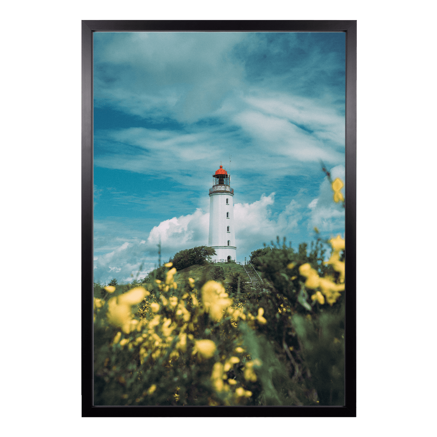 Fotografie mit dem Titel "Der Leuchtturm" von Robert Sonntag in einem schwarzen Holzrahmen.